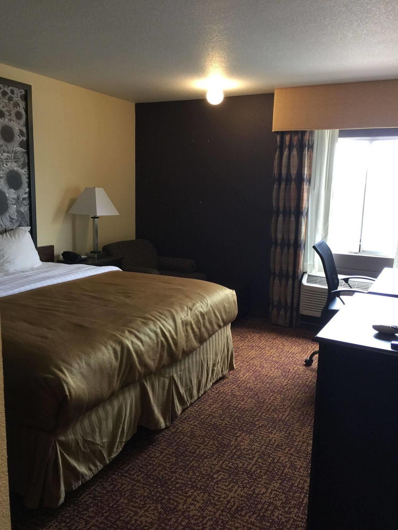 Hotel Super 8 By Wyndham Des Moines Zewnętrze zdjęcie