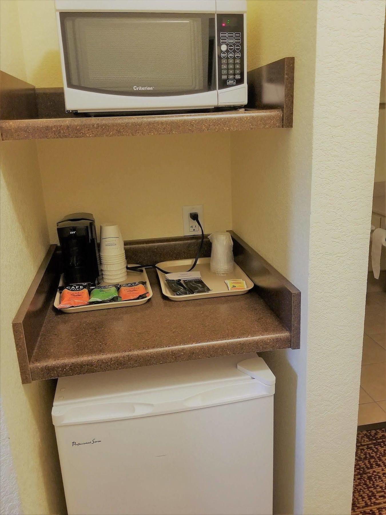 Hotel Super 8 By Wyndham Des Moines Zewnętrze zdjęcie